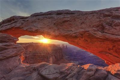 Mesa Arch in Canyonlands N.P.