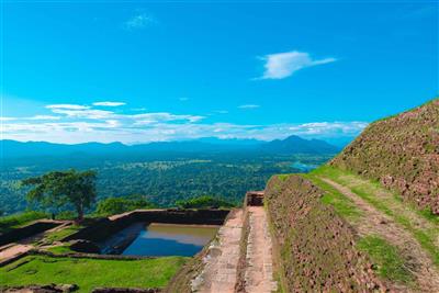 Uitzicht vanaf de Leeuwenrots, Sigiriya